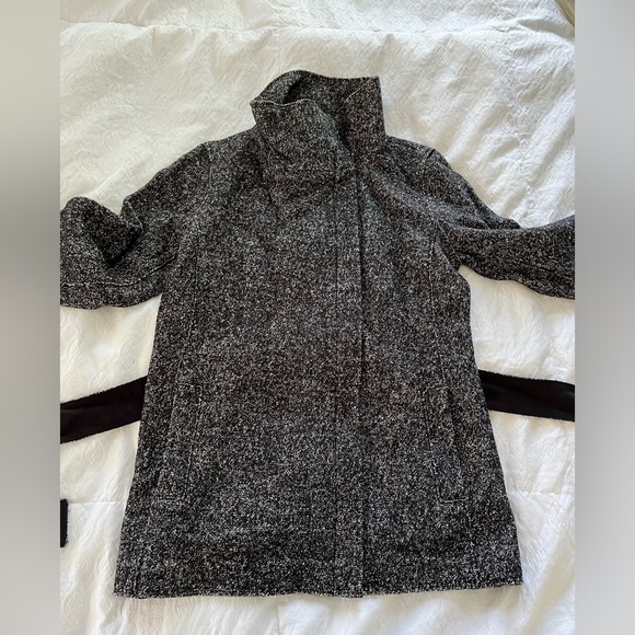 Ann Taylor Wool coat - Picture 11 of 12